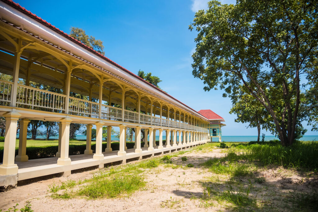 Maruekhathayawan Palace Thailand: Why This Extraordinary Teak Royal Palace Is One of the Most Memorable Excursions in the Dragon Study Tours Programme 13 Maruekhathayawan Palace Thailand