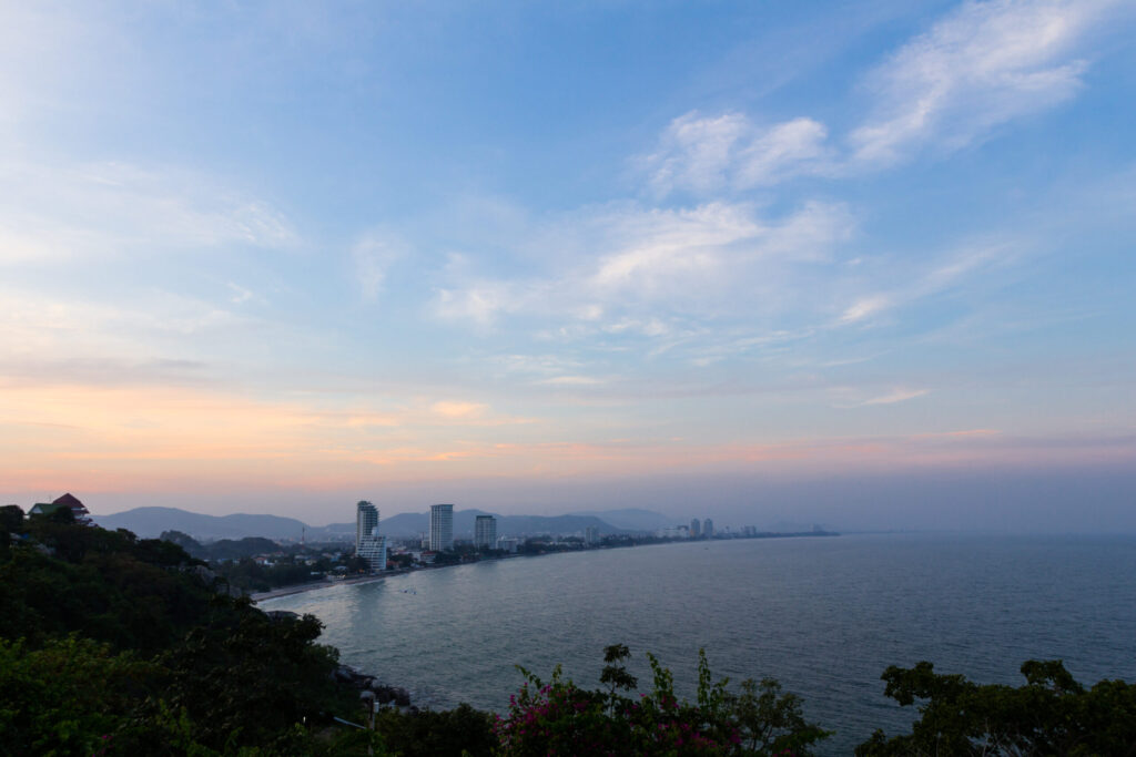 Slow Living Thailand: Why Hua Hin's Unhurried Pace Makes It the Ideal Environment for Student Learning 53 slow living Thailand