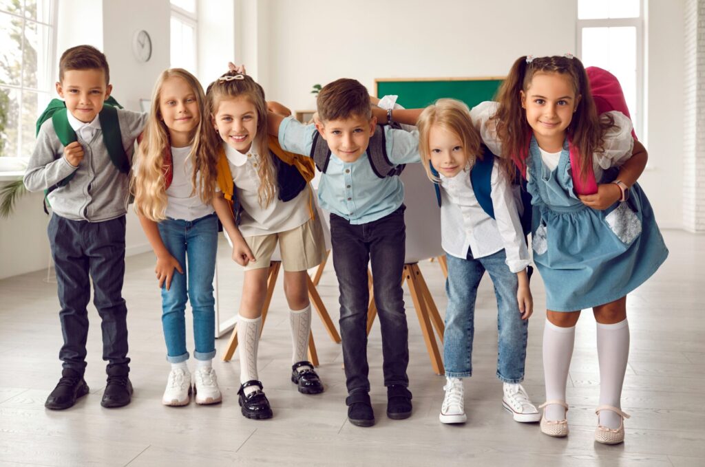 Dragon English Channel 25 English Speaking Board Course