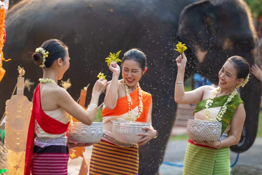 Dragon Student Life Channel 98 elephant conservation Thailand students