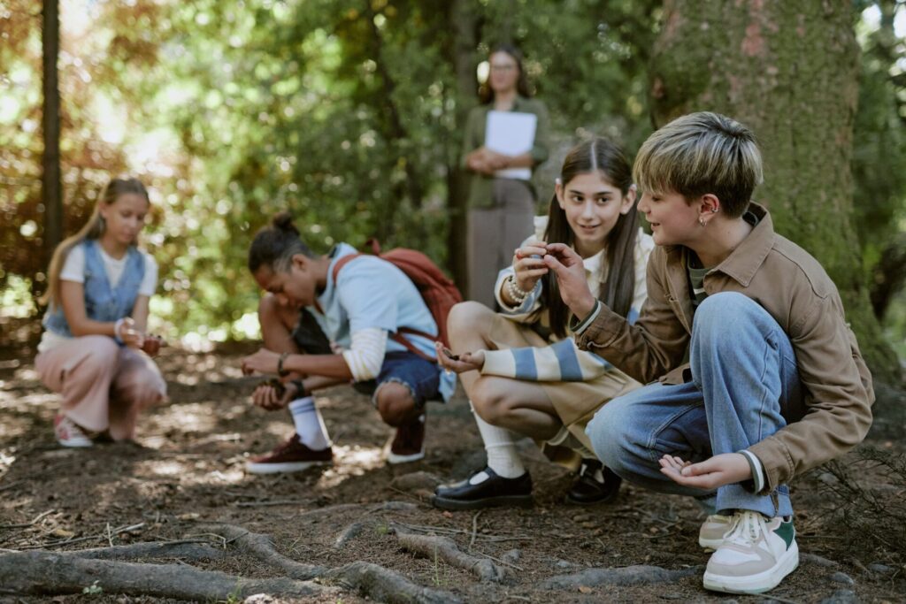 What Does a School Group Leader Actually Do All Day at Dragon Study Tours? 1 school group leader residential programme