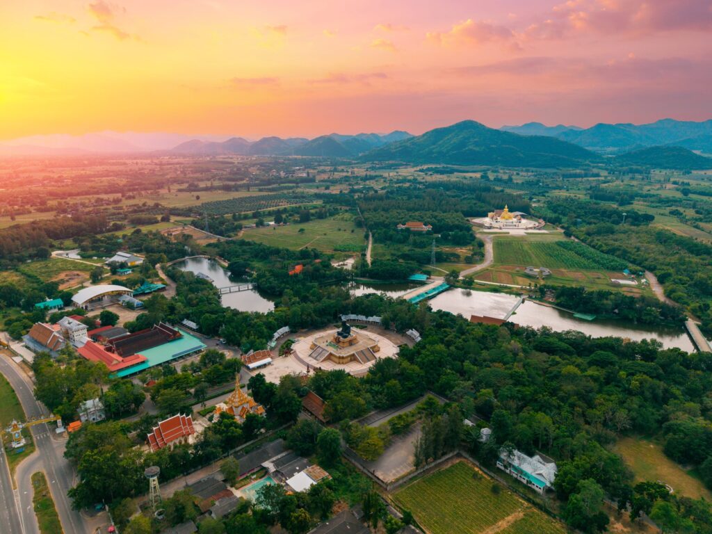 Thailand's Royal Town: Why Hua Hin Is the Safest Place for an English Study Tour in Thailand 71 English study tour Thailand