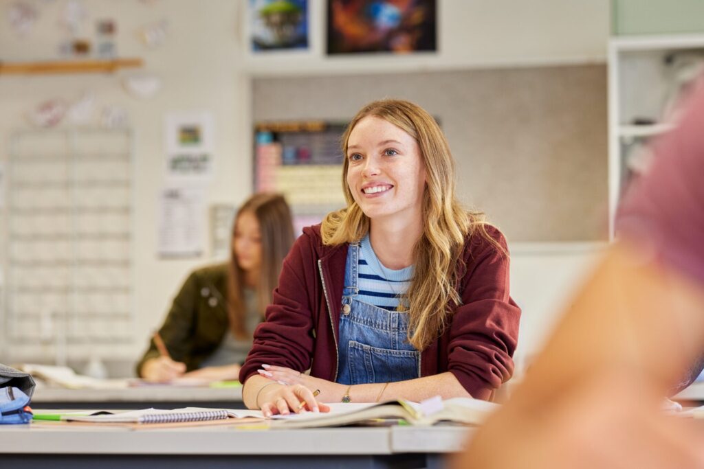 Which Dragon English Course Is Right for Your Group 1 Dragon English course