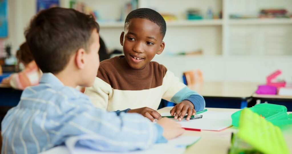 Cambridge Young Learners — Flyers Explained 1 Cambridge Flyers