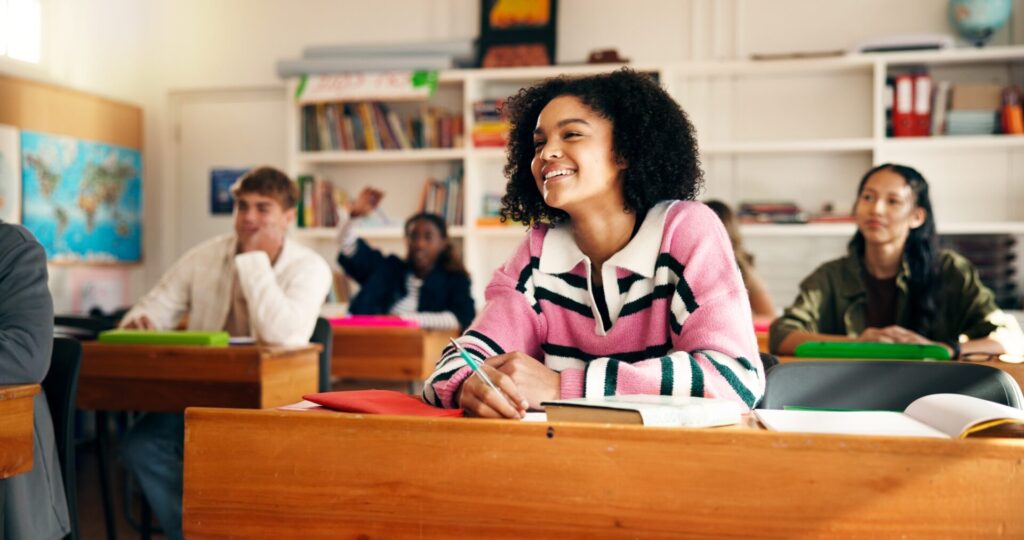 Apple Creative English — Design Thinking in English 1 Apple Creative English