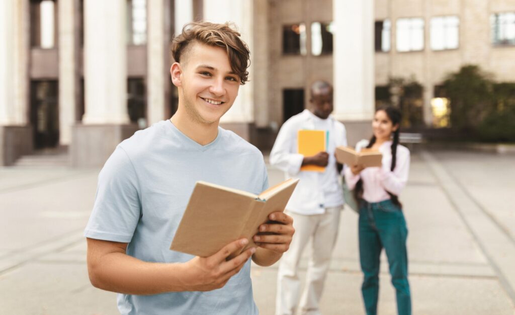 Should Your School Group Study IELTS or General English at Dragon Study Tours? 1 IELTS preparation school groups