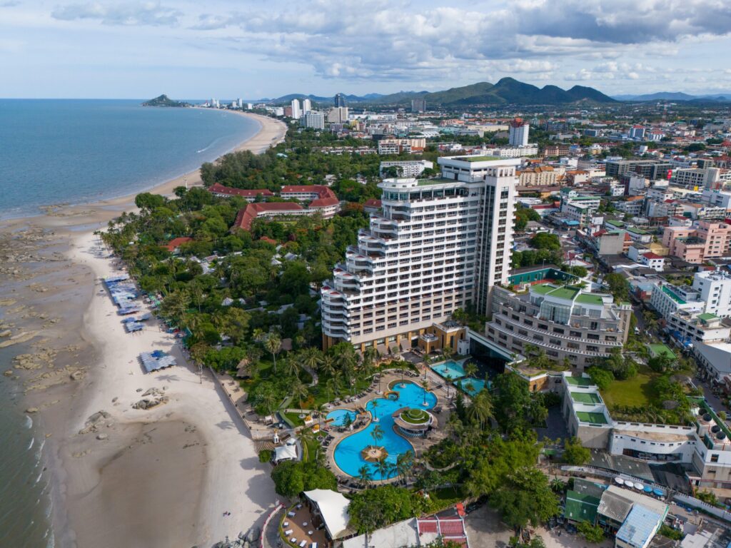 Hua Hin Origins: Why Thailand's First Beach Resort Is the Best Setting for a Junior English Programme in Thailand 1 junior English programme Thailand