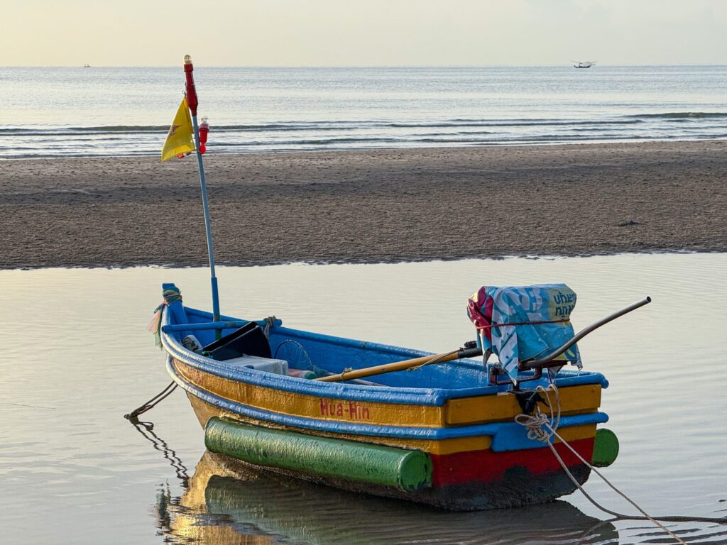 Hua Hin Story: The Town That Shaped Thailand's Relationship with the Sea 77 Learn English in Thailand